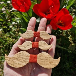 Nœud papillon en bois