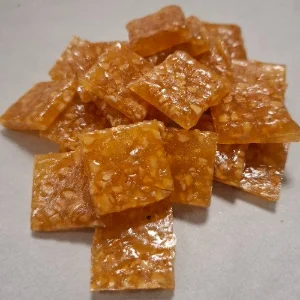 Laves, Pouzzolanes, Guimauves, Pates de fruits, sablés,nougatine