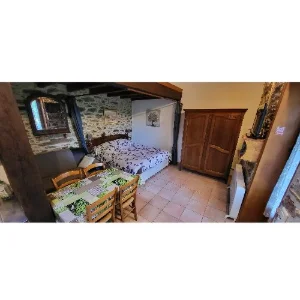 5 CHAMBRES D HOTES