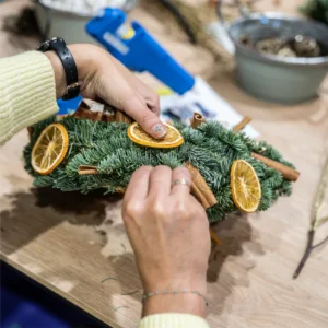 Fabriquez votre couronne de Noël avec Stéphane Chanteloube, Meilleur Ouvrier de France