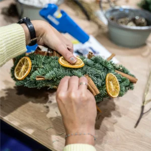 Fabriquez votre couronne de Noël avec Stéphane Chanteloube, Meilleur Ouvrier de France