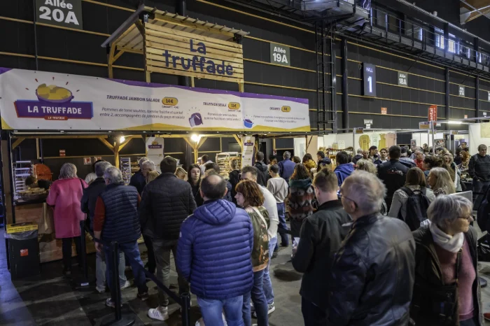 STAND TRUFFADE